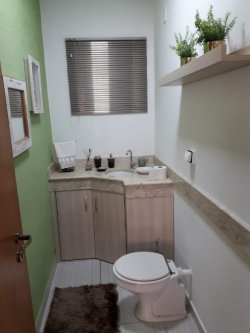 Linda casa no bairro Walachai 