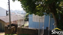 Casa mista no Bairro Ideal 