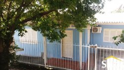 Casa mista no Bairro Ideal 