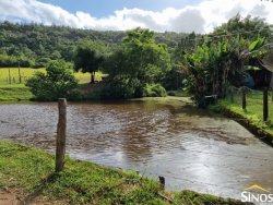 Sítio de 4,1 hectares no Pega Fogo  