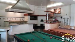 Casa com prédio comercial no Bairro Santo Afonso 
