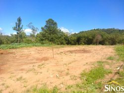 Terrenos no bairro Roselândia  