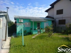 Casas com ponto comercial na Guia Lopes 