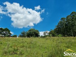 Sítio de 6,51 hectares em Lomba Grande 