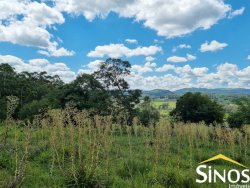 Sítio de 6,51 hectares em Lomba Grande 