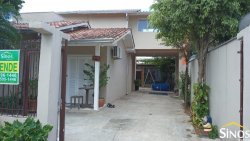 Sobrado com 03 dormitórios no bairro Rondônia 