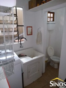 Sobrado com 03 dormitórios no bairro Rondônia 