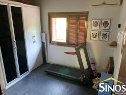 Casa em Condomínio Fechado na Lomba Grande 