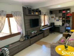 Casa em Condomínio Fechado na Lomba Grande 