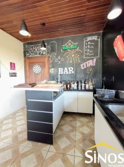 Casa em Condomínio Fechado na Lomba Grande 