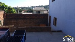 Sobrado com sala comercial no bairro Santo Afonso 