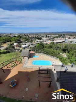Apartamento com 02 dormitórios no cond. Monte Brasil  