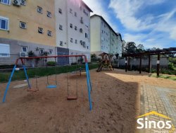 Apartamento com 02 dormitórios no cond. Monte Brasil  