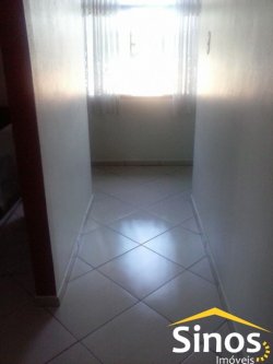 Sobrado com 03 dormitórios no bairro Vicentina 