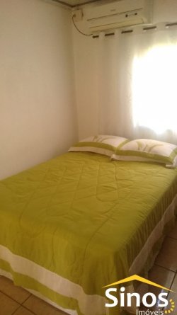 Casa com 02 dormitórios em Canudos 
