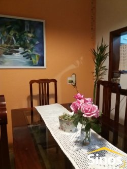 Casa com 03 dormitórios no bairro Hamburgo Velho 