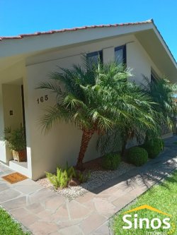 Casa com 3 dormitórios e 1 suíte no bairro Jardim Mauá 