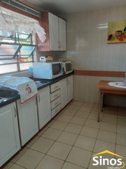 Casa com 3 dormitórios e 1 suíte no bairro Jardim Mauá 
