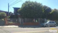Terreno com casa no bairro Canudos  