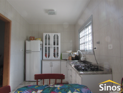 Casa com 03 dormitórios e 01 suíte, 1km do hospital da UNIMED 