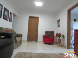 Casa com 03 dormitórios e 01 suíte, 1km do hospital da UNIMED 