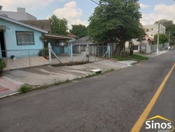 Casas com amplo terreno no bairro Jardim Mauá 
