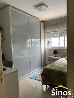 Apartamento com 03 dormitórios Semimobiliado no Edifício Jardim Vila Rosa 