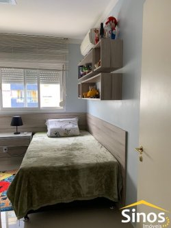 Apartamento com 03 dormitórios Semimobiliado no Edifício Jardim Vila Rosa 
