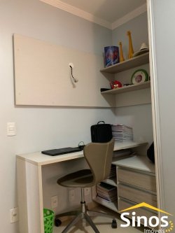 Apartamento com 03 dormitórios Semimobiliado no Edifício Jardim Vila Rosa 