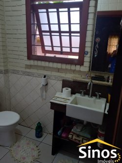 Sítio com 02 casas em ótima localização em Lomba Grande 