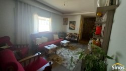 Casa mobiliada com 03 dormitórios no bairro Jardim América 