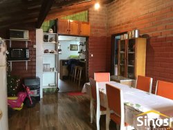 Casa mista com 02 dormitórios em Lomba Grande 