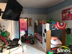 Casa mista com 02 dormitórios em Lomba Grande 