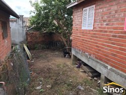 Casa mista com 02 dormitórios em Lomba Grande 