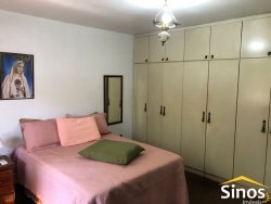 Casa com 02 dormitórios no bairro Hamburgo Velho 