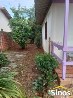 Terreno com casa no bairro Feitoria  