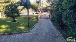Casa mista com 02 dormitórios no Bairro Rondônia 