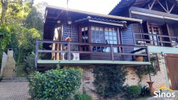 Casa mista com 02 dormitórios no Bairro Rondônia 