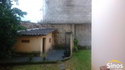 Sobrado com 04 dormitórios no Bairro Ouro Branco 