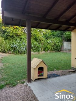 Casa com 02 dormitórios no Bairro Hamburgo Velho 