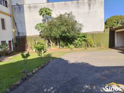 Apartamento com 03 dormitórios em Hamburgo Velho 