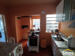 Apartamento com 03 dormitórios em Hamburgo Velho 