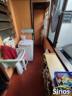 Apartamento com 03 dormitórios em Hamburgo Velho 
