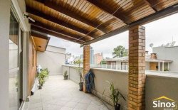 Cobertura duplex com  03 dormitórios no Condomínio Jardim Rivadávia Fernandes 