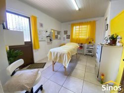 Casa com 04 dormitórios no Bairro Rio dos Sinos 