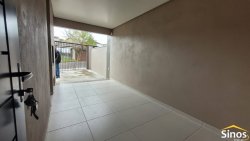 Casa geminada com 03 dormitórios no bairro Boa Vista 