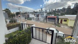 Sobrado com 03 suítes no bairro Jardim Mauá 