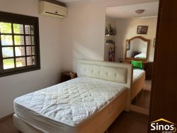 Sobrado com 04 dormitórios no Bairro Rondônia 