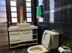 Sobrado com 04 dormitórios no Bairro Rondônia 