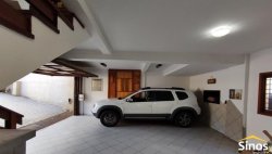 Casa com 03 dormitórios no Bairro Liberdade 